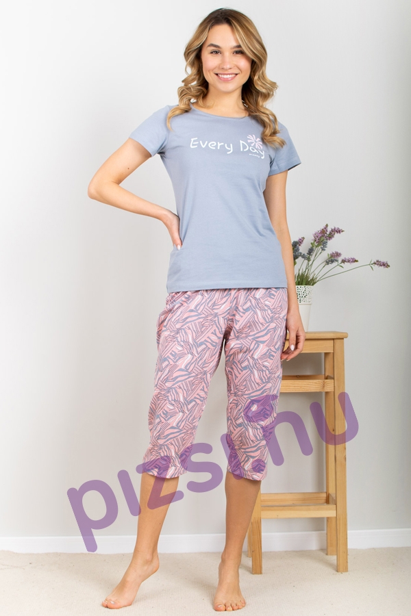 Muzzy Női extra vékony halásznadrágos pizsama 2XL